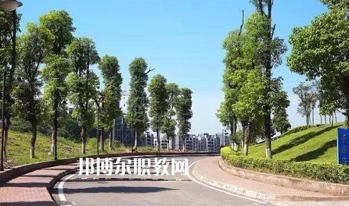 云南林業(yè)高級技工學校2022年報名條件、招生要求、招生對象