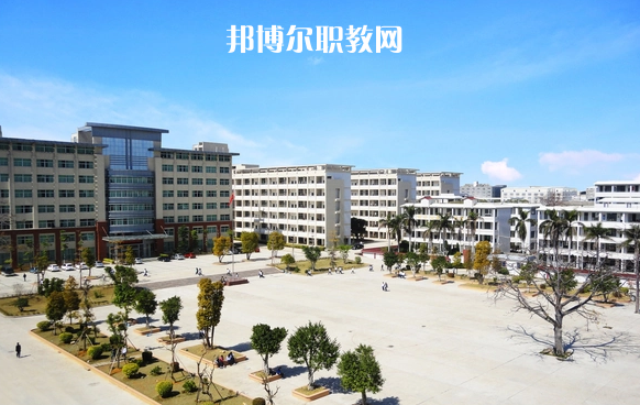 潮州職業(yè)技術(shù)學(xué)校學(xué)校怎么樣、好不好