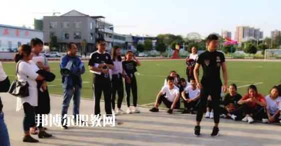 德陽富民技校2022年學(xué)費、收費多少
