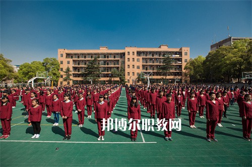 湖南省經(jīng)濟(jì)貿(mào)易職業(yè)中專(zhuān)學(xué)校2022年報(bào)名條件、招生要求、招生對(duì)象