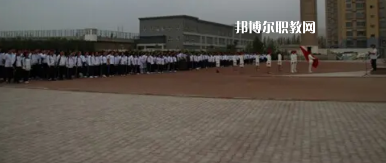 新疆巴音郭楞蒙古自治州衛(wèi)生學(xué)校2022年報名條件、招生要求、招生對象