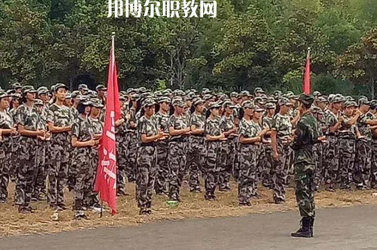 武漢南華光電職業(yè)技術學校2022年報名條件、招生要求、招生對象