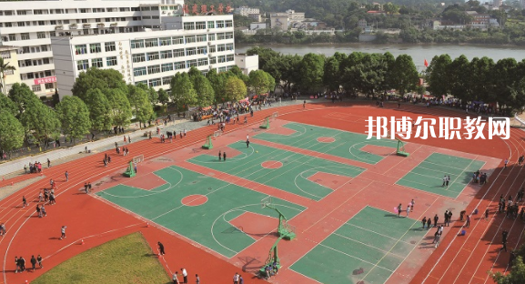 福建理工學(xué)校2023年學(xué)費(fèi)、收費(fèi)多少