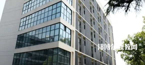 2023浙江商貿(mào)學(xué)校招生計(jì)劃 招生人數(shù)是多少(附要求、條件、對(duì)象)