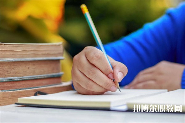 山東勞動(dòng)廳技工學(xué)校有哪些招生專(zhuān)業(yè)（2023年）