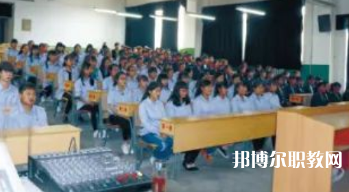 寶雞秦華職業(yè)技術(shù)學校怎么樣、好不好