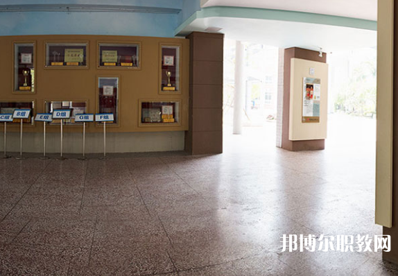 重慶2024年中專(zhuān)生可不可以參加高考
