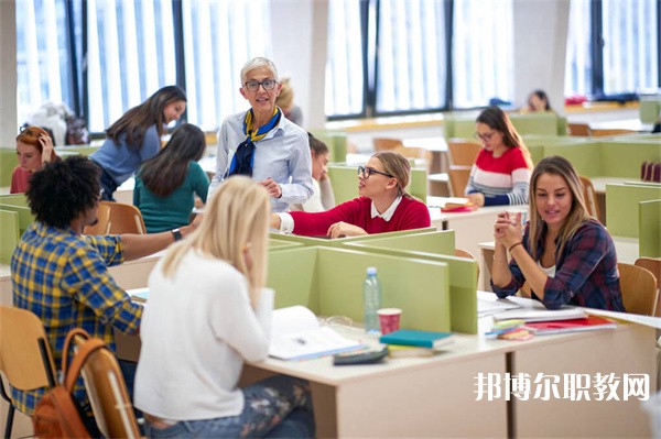 湖南哪里的中職學校能讀應用電子技術專業(yè)
