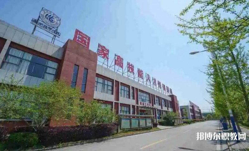 蕪湖汽車工程學(xué)校怎么樣、好不好