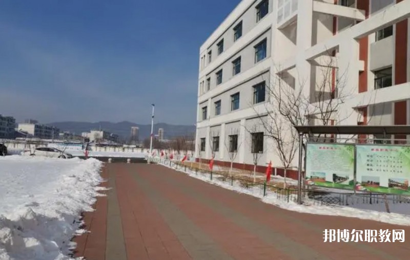 2024新賓縣中等職業(yè)技術(shù)專業(yè)學校招生計劃 招生人數(shù)是多少(附要求、條件、對象)