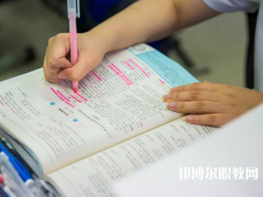 2025肇慶公辦中專學(xué)校最新排名前三名單