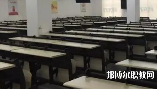 2025南寧職業(yè)學(xué)校最新排名前三名單