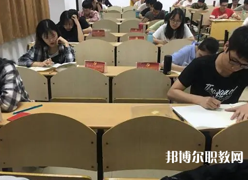 2025黑龍江中專學(xué)校最新排名前三名單