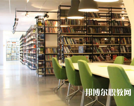 成都2025年現(xiàn)在讀鐵路學(xué)校什么專(zhuān)業(yè)好