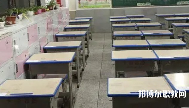 成都2025年有成人鐵路學(xué)校嗎